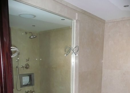 Bathrooms photo 13